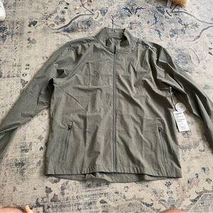 Vuori venture track jacket